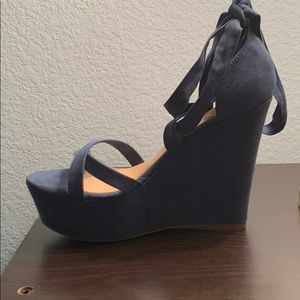 Blue Shoe Dazzle Wedges